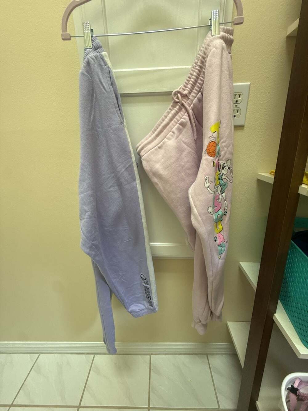 Sweat Pants bundle : Space Jam and Peanuts